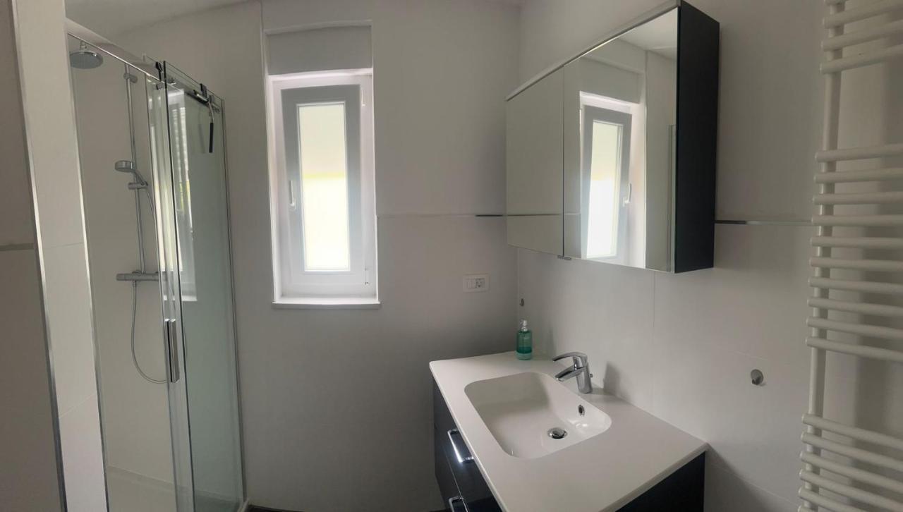 Apartmani Lana Раб Екстер'єр фото