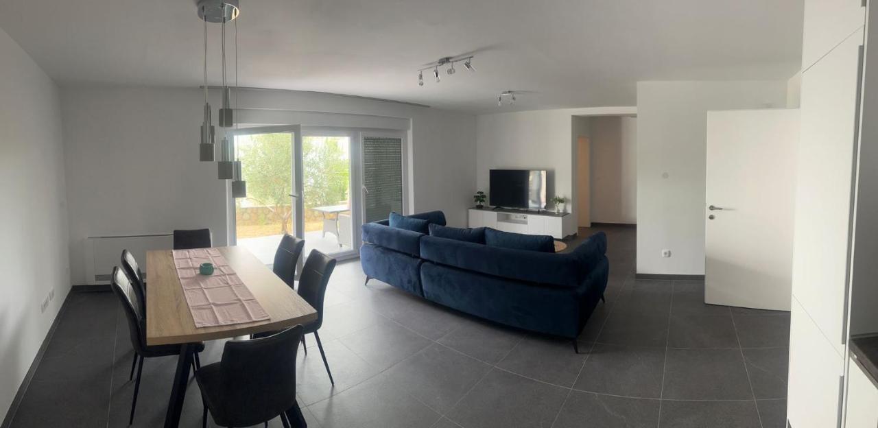 Apartmani Lana Раб Екстер'єр фото