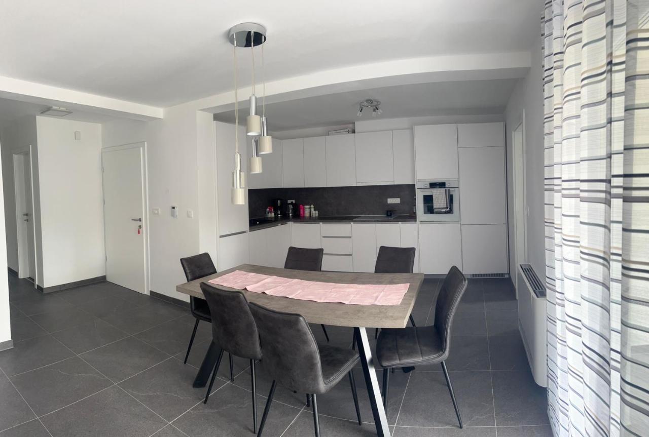 Apartmani Lana Раб Екстер'єр фото